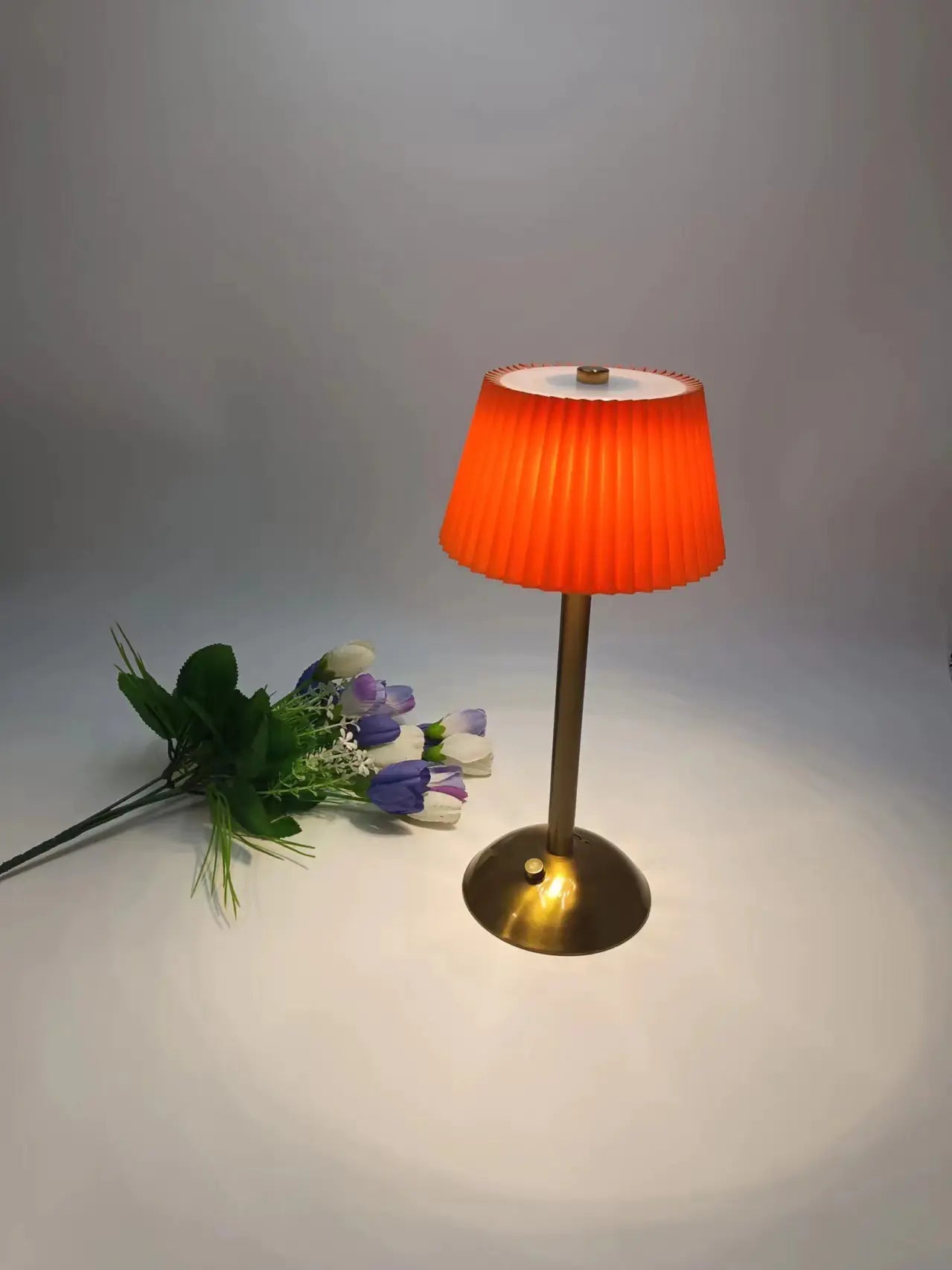 Modern Table Lamp - Cozy Bedroom Decor Light