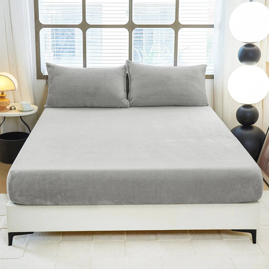 HCORA Fleece Fitted Sheet Full Size - Super Soft Fuzzy Fitted Sheet with 16" Deep Pocket - Plush Velvet Bottom Sheet Fleece Fitted Sheet for Winter No Shedding Fitted Sheet Only Light Grey