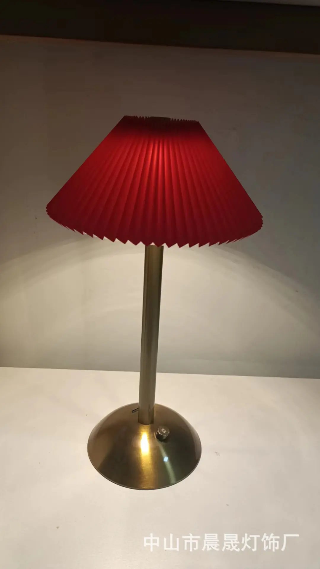Modern Table Lamp - Cozy Bedroom Decor Light